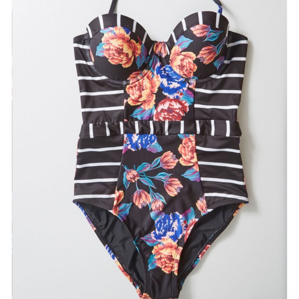ModCloth Black Floral Stripped One-Piece Swimsuit - Picture 4 of 9